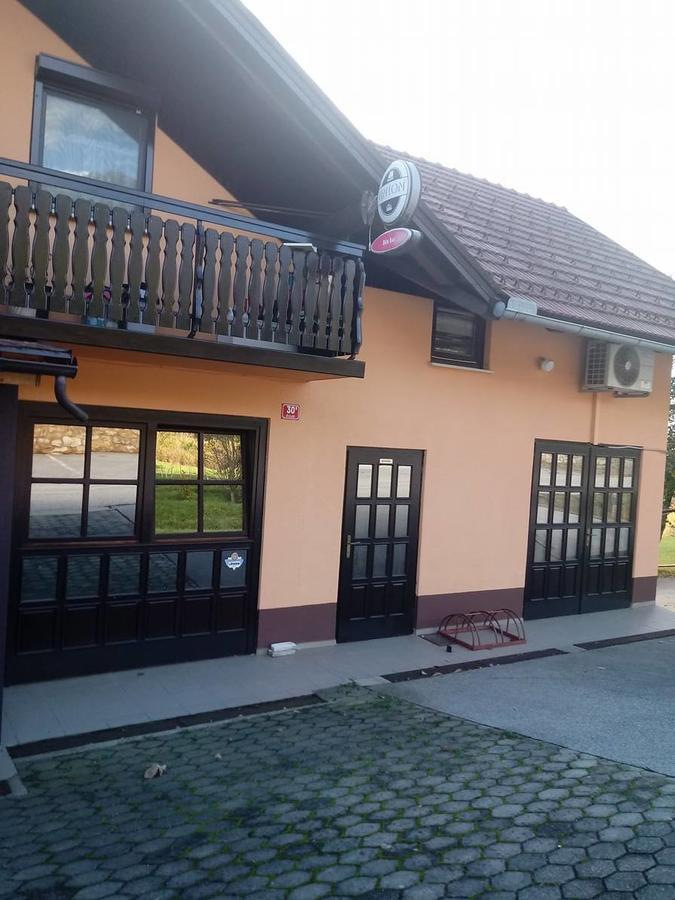 Bad&Breakfast Zilje Bed & Breakfast Vinica Exterior foto
